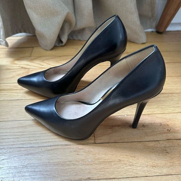 MICHAEL Michael Kors Pumps - Picture 4 of 6